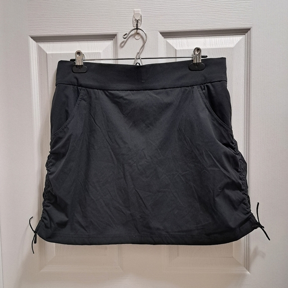 New! Columbia Skort Women's Size Large Black Active Skirt With Shorts - Picture 4 of 14